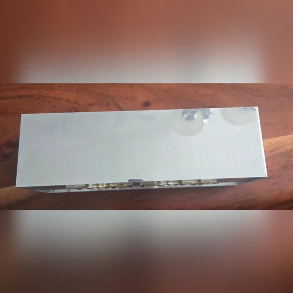 Tom Ford Advertising Block - Picture 5 of 7